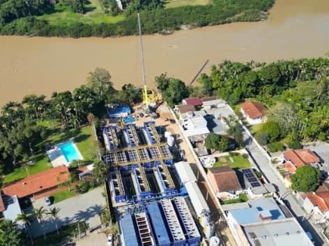 Obra que vai levar água a 150 mil pessoas avança em Blumenau e chega a 78% de conclusão