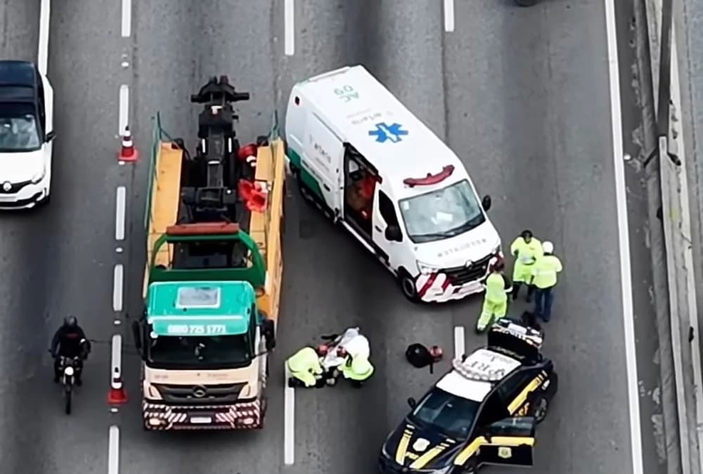 BR-101 travada: colisão fatal entre motos mata um e gera 5 km de fila em São José