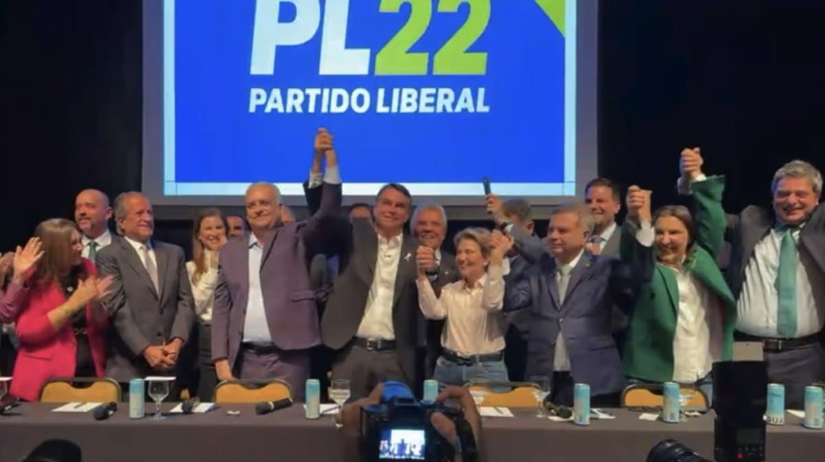 Deputado que pediu prisão de Lulinha, Alfredo Gaspar é escolhido como vice de Flávio Bolsonaro
