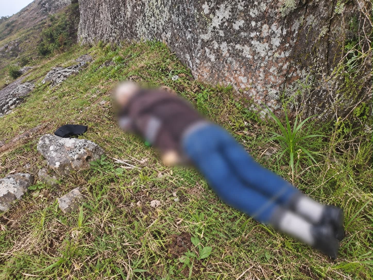 Crianças encontram homem morto durante passeio em morro de Lages