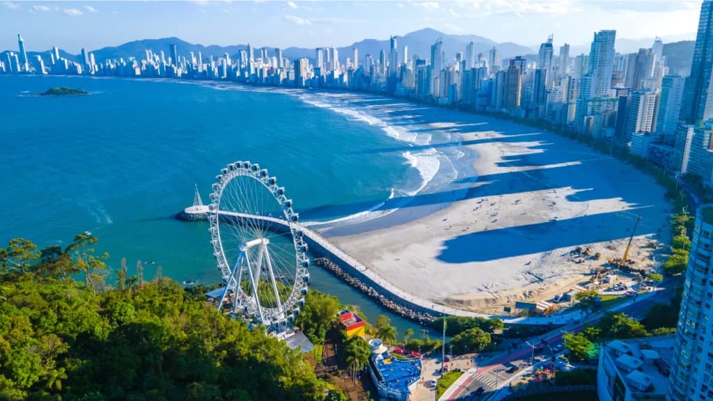 Balneário Camboriú é a 2° cidade mais rica de Santa Catarina, diz FGV