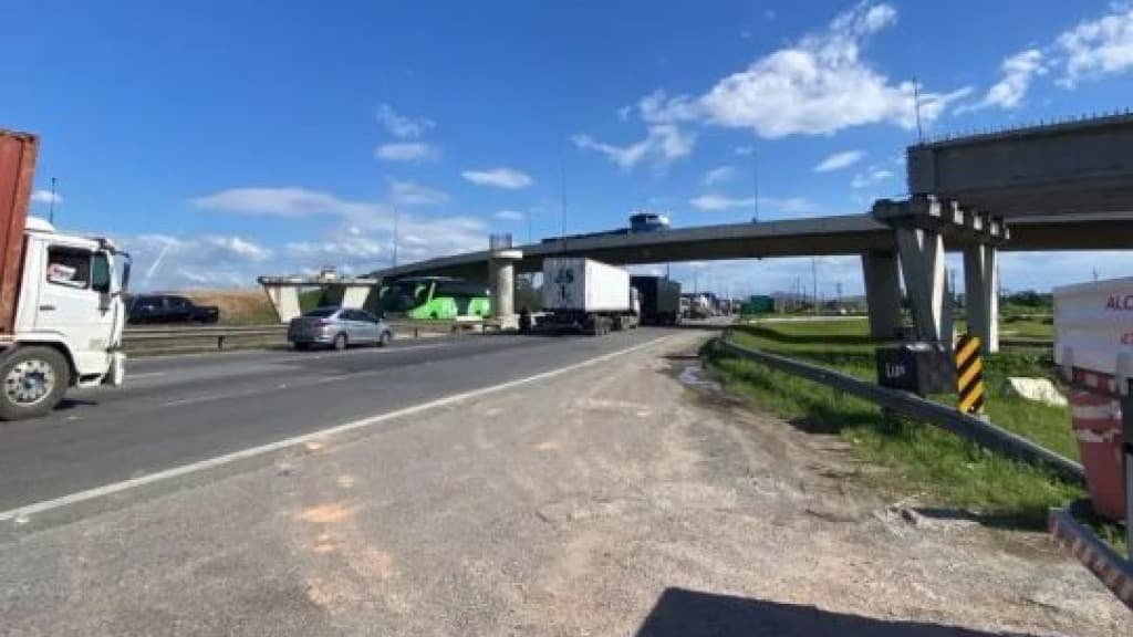BR-101 passará por bloqueios para construção de novo viaduto