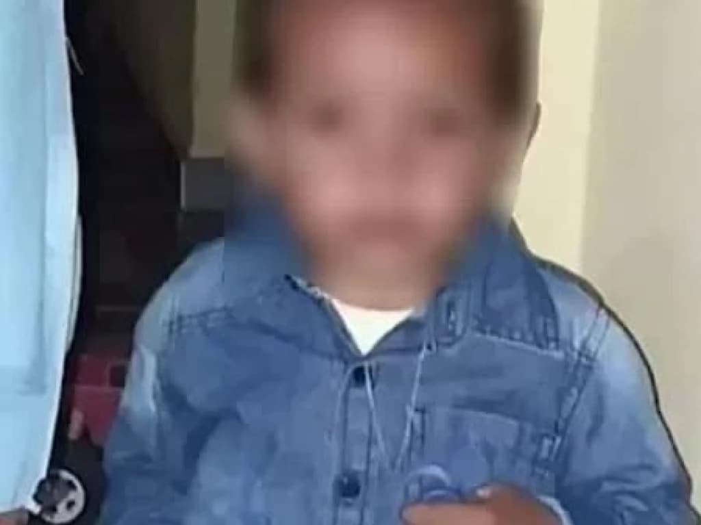 Menino de 2 anos morre após comer biscoito envenenado