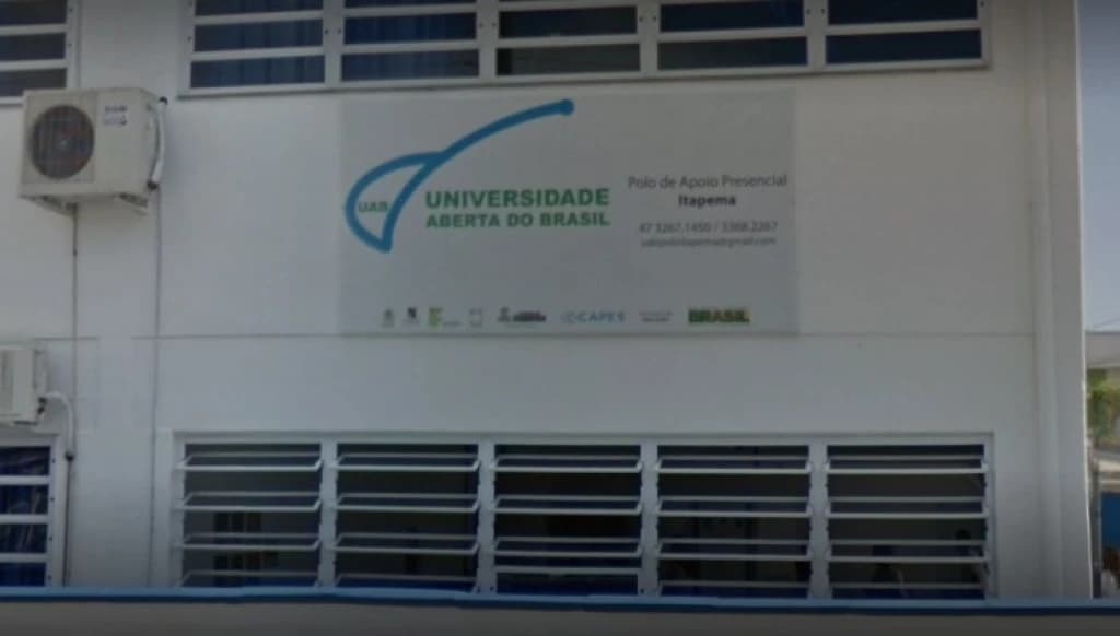 UAB de Itapema tem vagas para Licenciatura em Pedagogia
