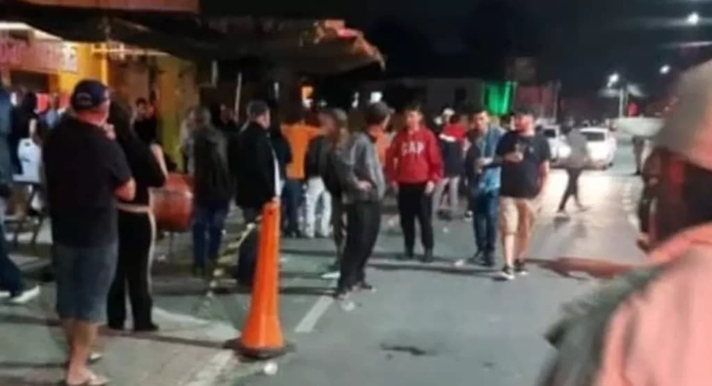 Briga de bar termina com homem esfaqueado em SC
