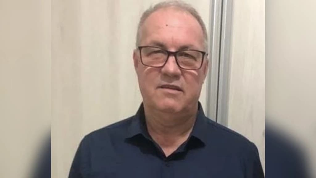Idoso morre atropelado por caminhão após tentar atravessar a BR-101
