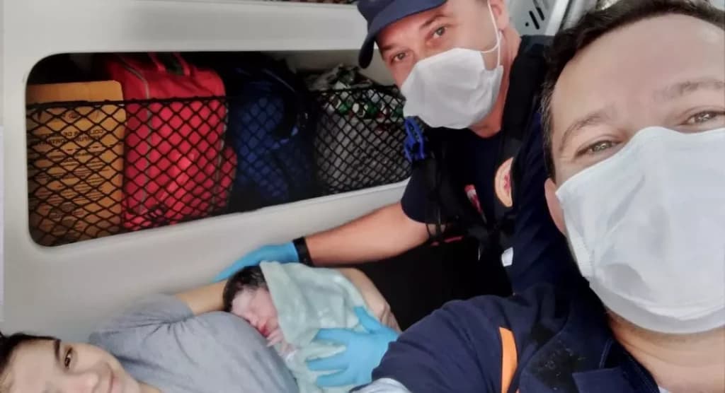 Bebê nasce em casa antes da chegada do Samu em SC