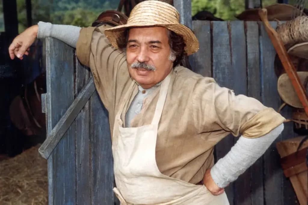 Ator Pedro Paulo Rangel é intubado