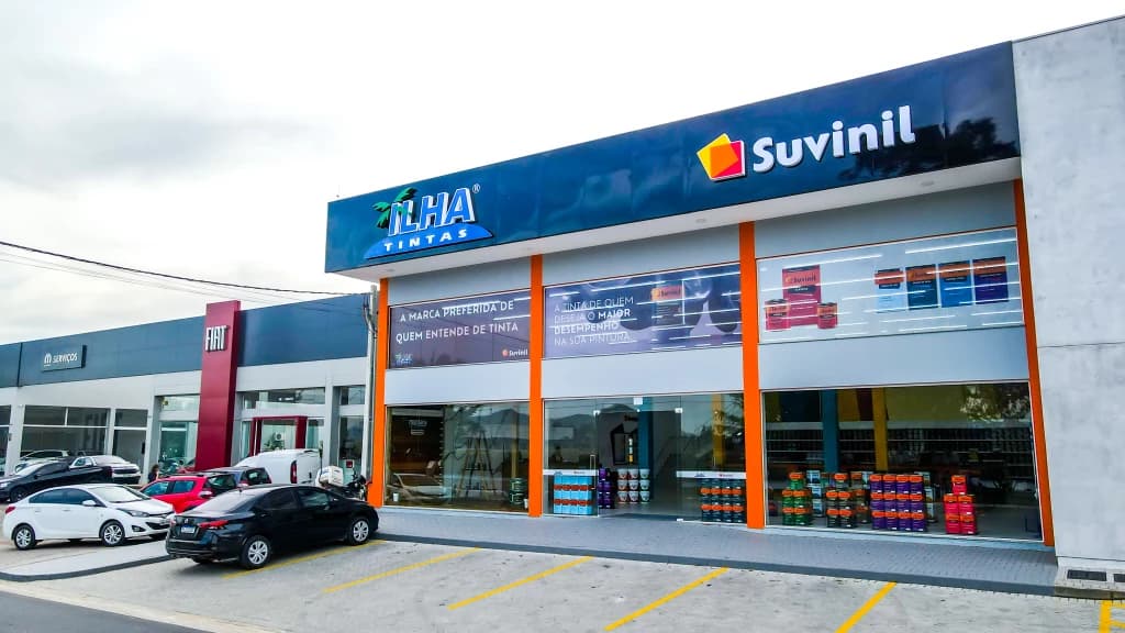 Ilha Tintas inaugura megaloja em Tijucas