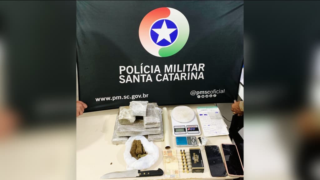 Esposa admite saber que marido é traficante e acaba presa em Bombinhas