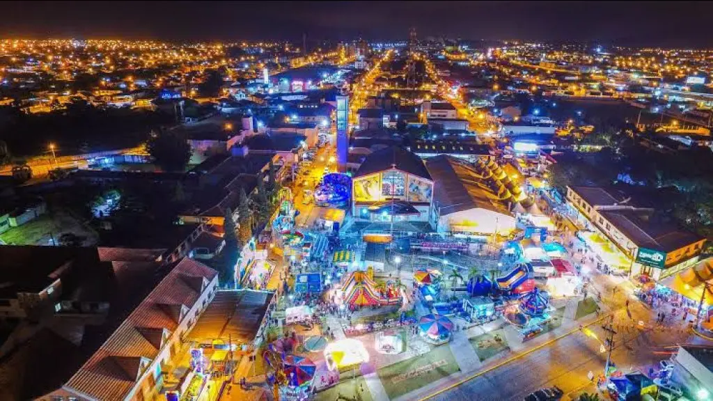 Festa do Divino de Tijucas: saiba programação religiosa, valores do parque e mais!