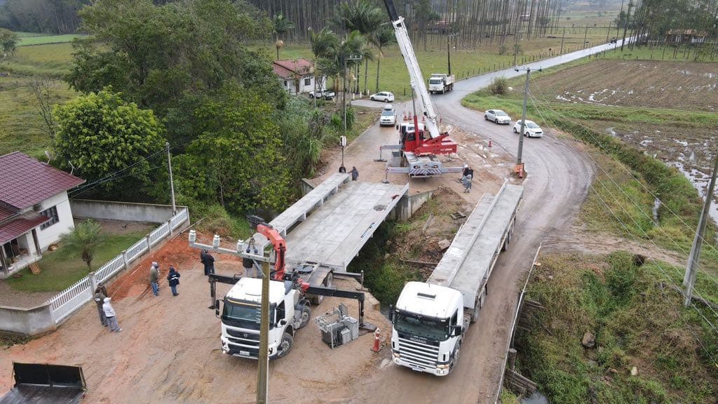 Tijucas celebra chegada da nova ponte do bairro Terra Nova após um ano de espera