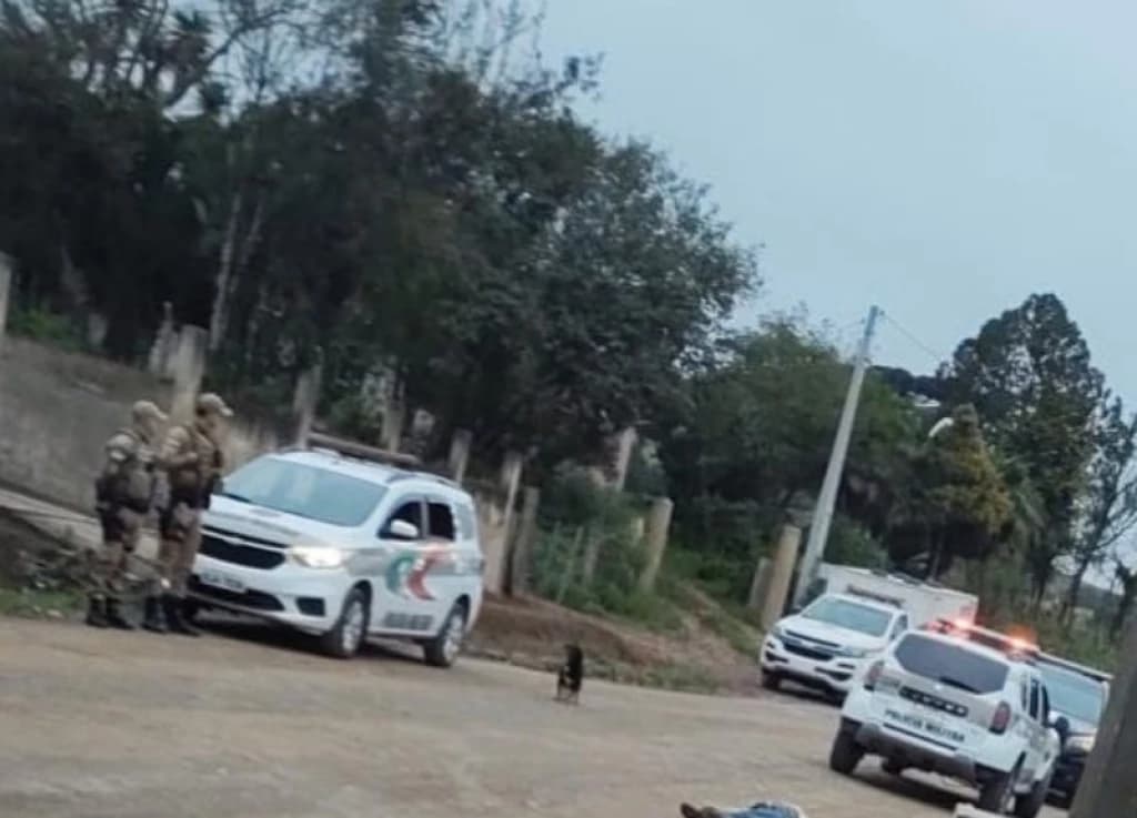 Jovem é morto cruelmente a pauladas em SC