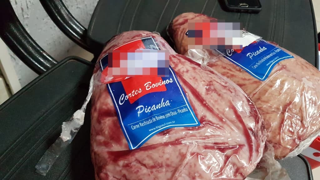 Homem é preso após furtar duas peças de picanhas em supermercado