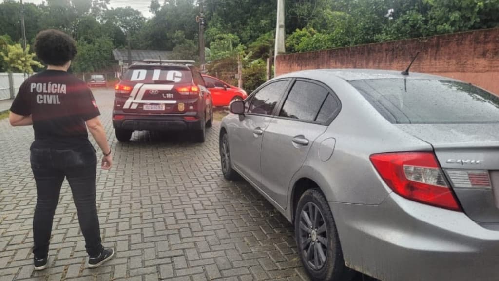 Família que acompanhava filho em tratamento intensivo tem carro furtado em SC