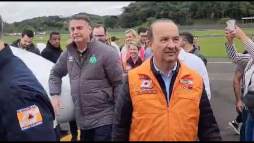 Com viagem marcada para Dubai, Jorginho não participará de ato em apoio a Bolsonaro