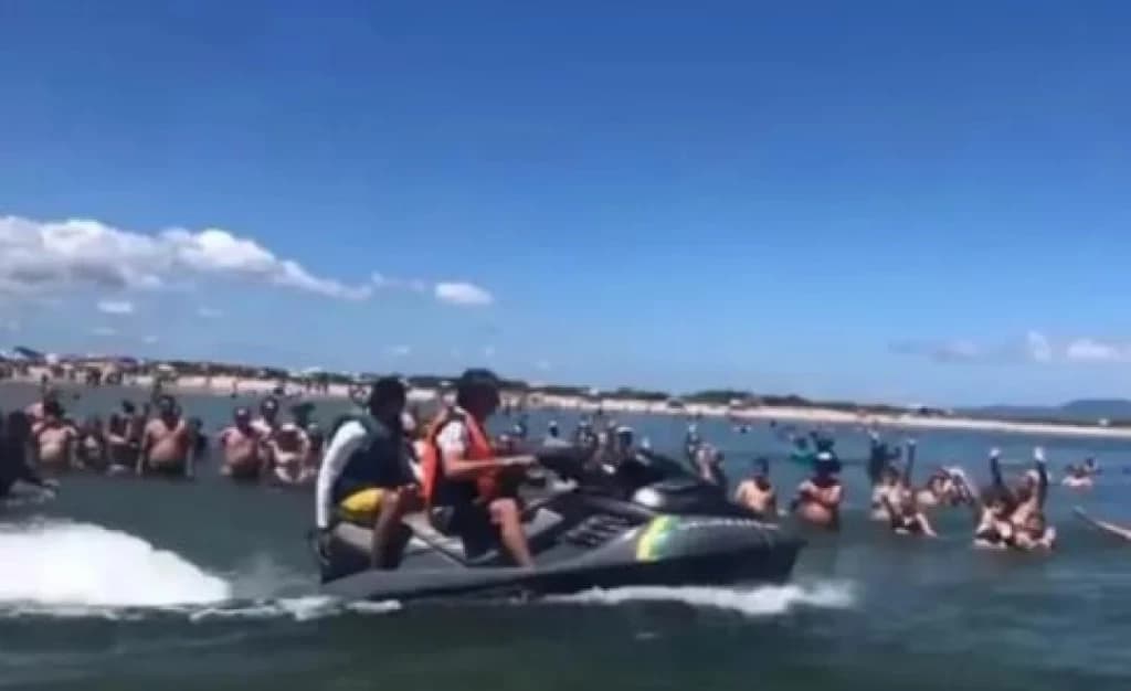 “As motos são como os jetskis”: Visita de Bolsonaro a BC terá “motociata aquática”