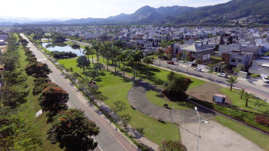 Investimentos imobiliários em alta: Biguaçu e cidade Deltaville no centro das atenções