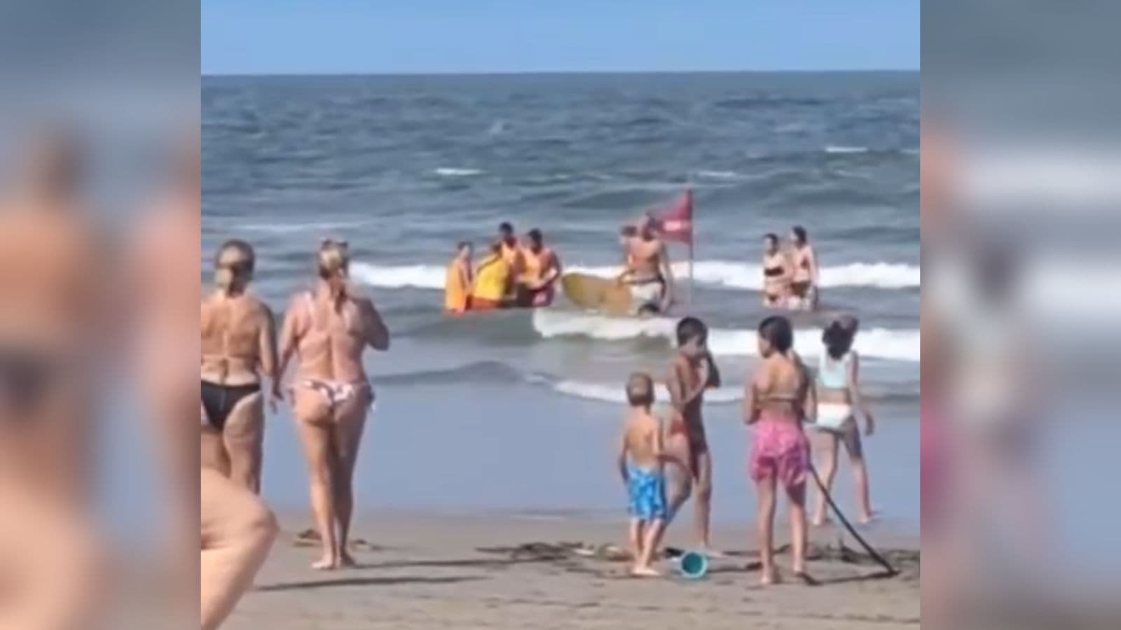 Banhista se afoga durante banho de mar e mobiliza bombeiros em praia de Santa Catarina