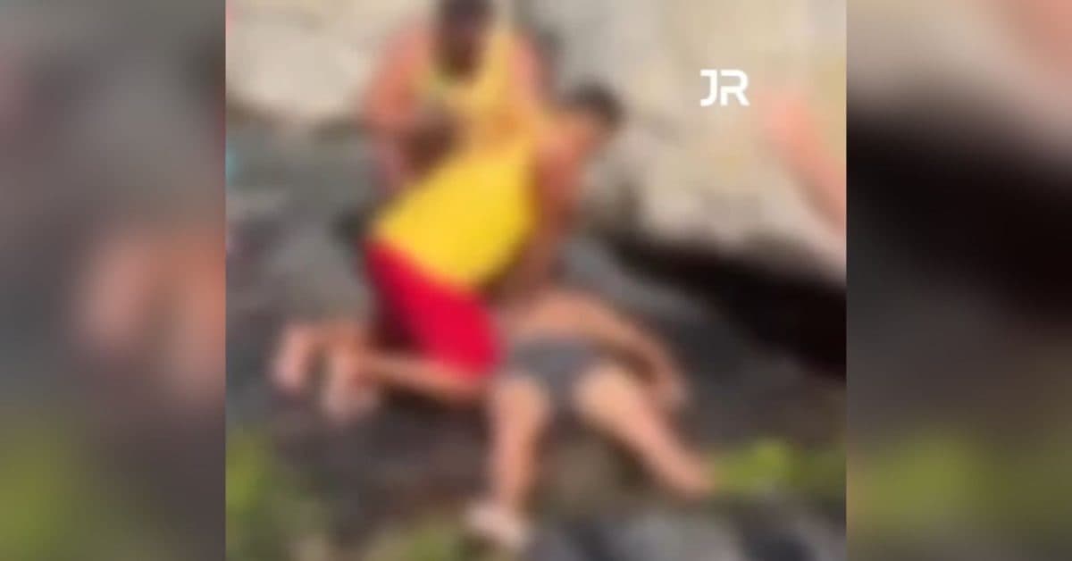 Homem se afoga em praia de Itapema e mobiliza bombeiros