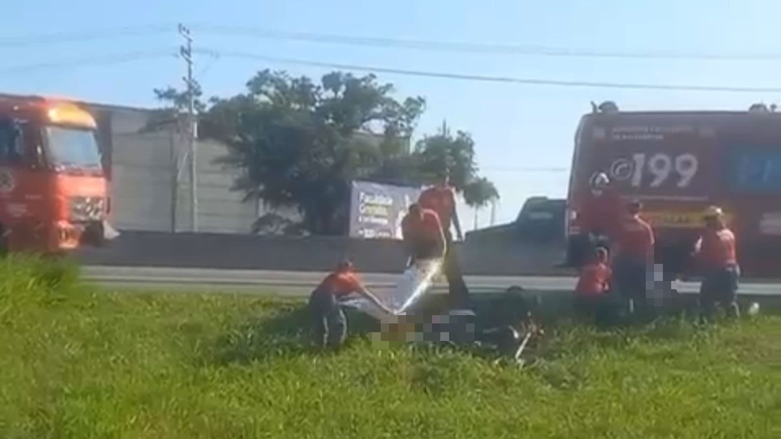 Motociclista morre degolado por linha de pipa com cerol na BR-470, em Navegantes