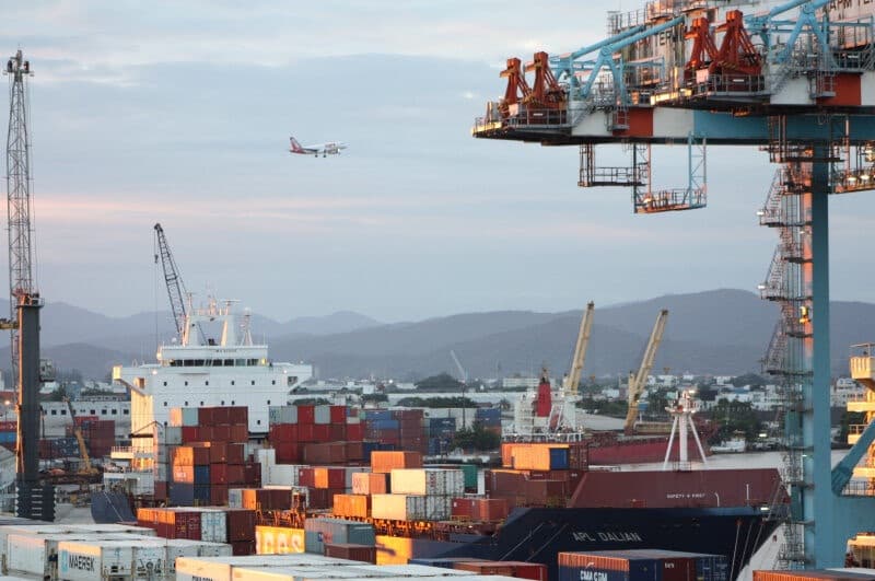 Porto de Itajaí fatura R$ 75,8 milhões em cinco meses e deve superar arrecadação anual de 2024