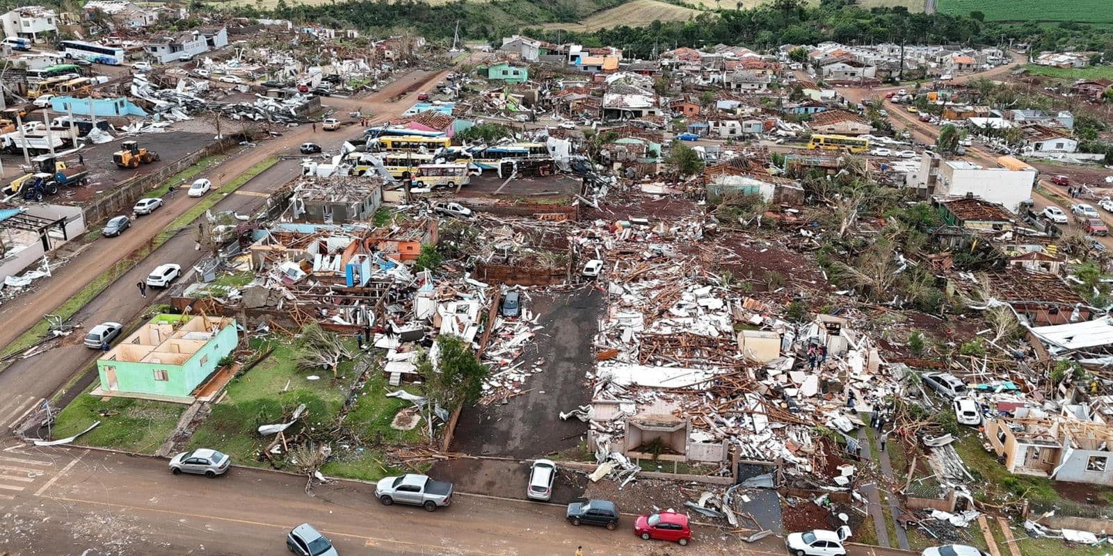 Grupo de Itapema cria ponto de arrecadação para ajudar vítimas do tornado no Paraná