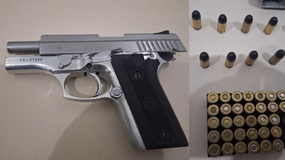 Flagrado com pistola e R$ 3,5 mil em espécie, homem confessa que é agiota em Joinville