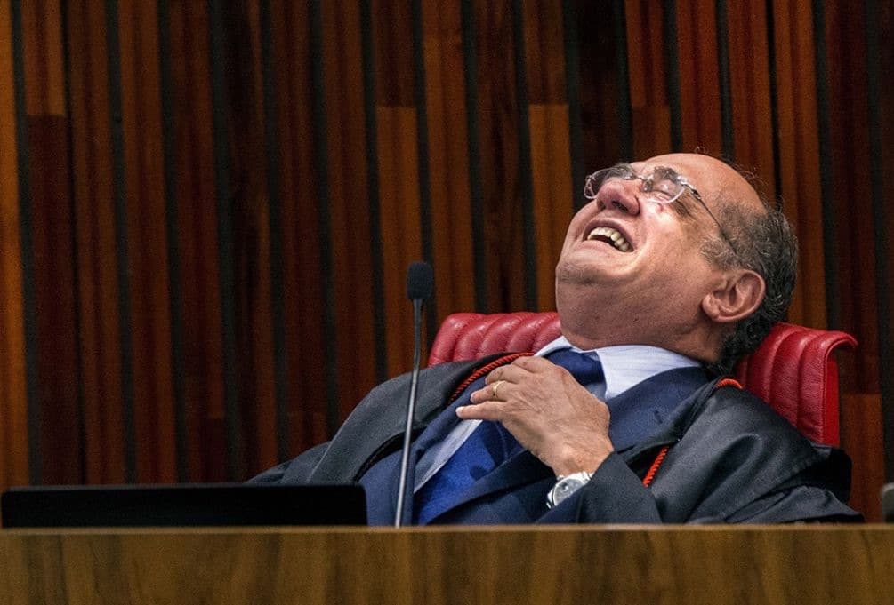 URGENTE: Gilmar Mendes blinda o STF e muda regras para evitar impeachment de Ministros