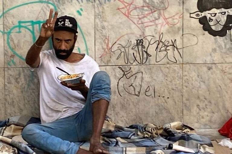 MPSC quer derrubar lei de Florianópolis que proíbe dar marmitas para moradores de rua