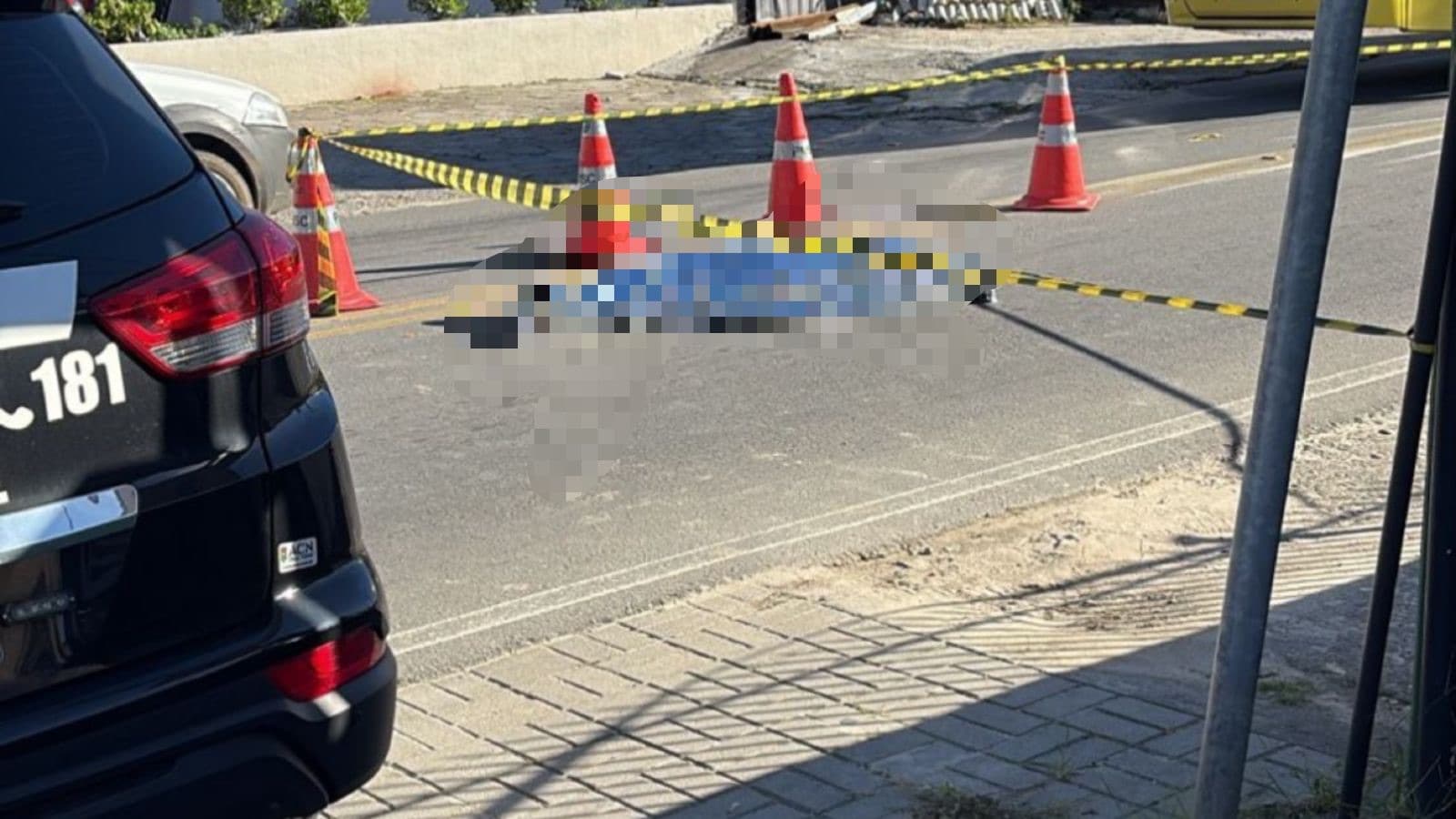 Jovem morre com facada no peito após discussão com morador de rua na Grande Florianópolis