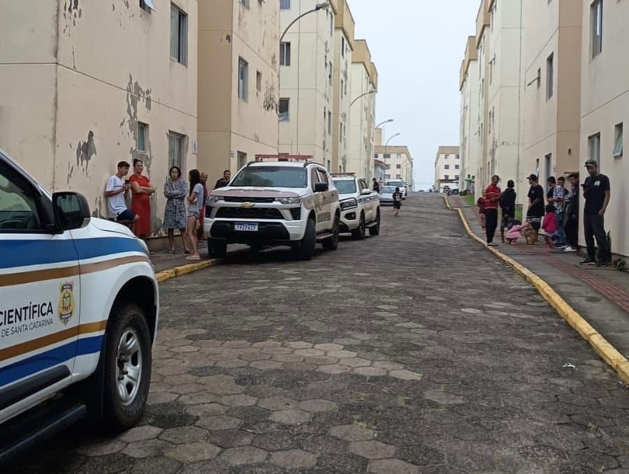 Acusado de estuprar crianças é neutralizado em confronto com a PMSC após furtar fuzil