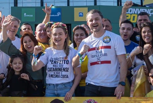 “Meu voto é casado”: Guilherme Colombo defende dobradinha com Júlia Zanatta em SC