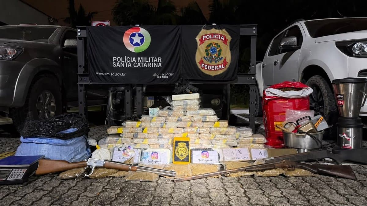 Dono de importadora de Joinville é preso após PF e PMSC encontrarem sítio com 58 kg de cocaína