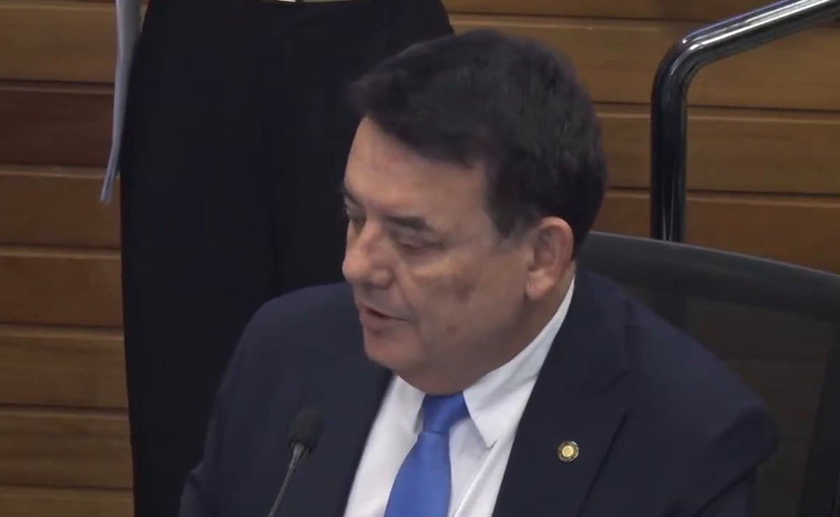 “Mesmo que ele não queira”: CCJ da Alesc aprova internação involuntária de dependentes químicos em SC