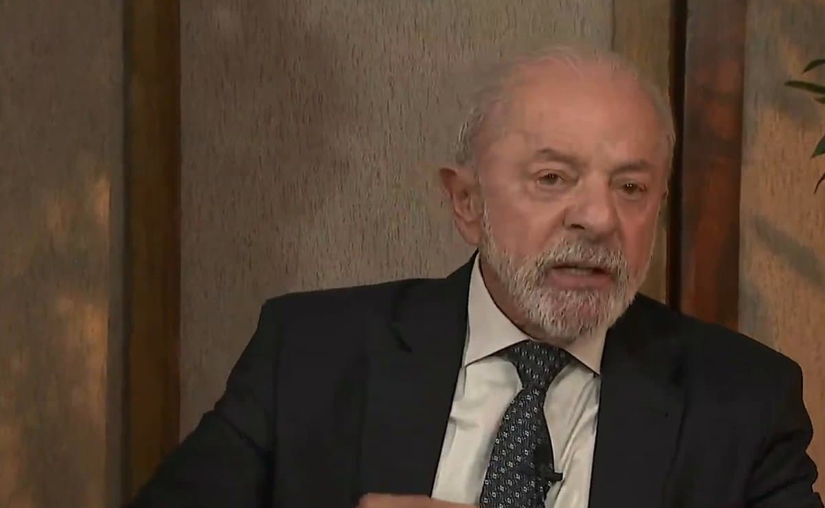 'Enrolou mais ainda': jornalista do SBT provoca Lula sobre o Desenrola e ele rebate com Pix de R$ 5 mil