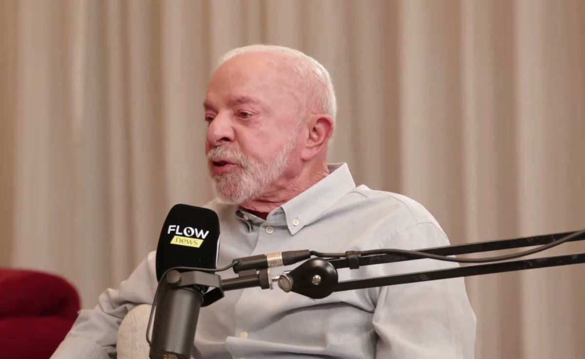 Brasileiros falidos: Lula diz que vai proibir bancos de ‘dar mais de um cartão de crédito por pessoa’