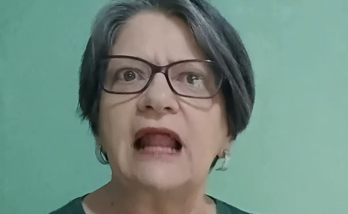 Mãe leva professora de outra escola para exigir 10 na prova do filho e professor registra BO em Blumenau
