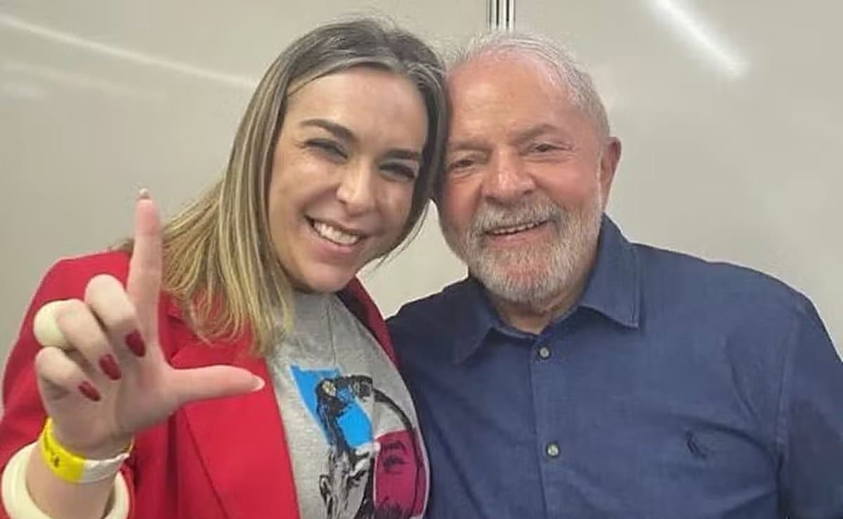 "Um homem desse não pode continuar na presidência", diz Roberta Luchsinger ao expor Lula em rede nacional