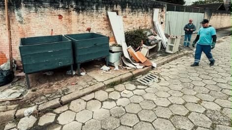 Descarte irregular de lixo deve ter multa de quase R$ 18 mil e 3,6 mil de recompensa para quem denunciar em Brusque