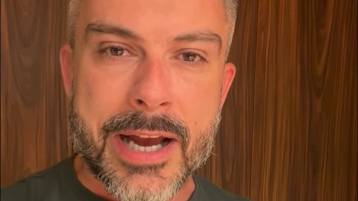 Após vitória de Lula, Bruno Souza vai propor plebiscito para SC votar se ainda quer continuar no Brasil - Foto