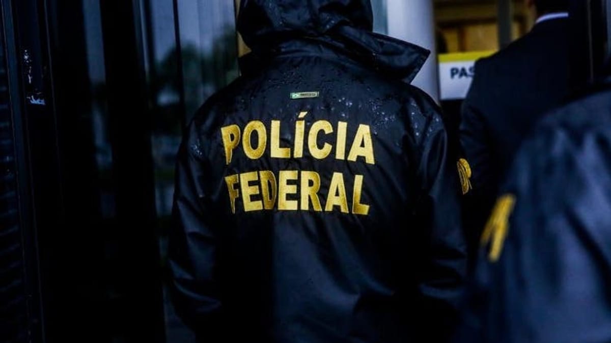 Mulher e homem são presos em operação contra venda ilegal de cigarros eletrônicos em Chapecó