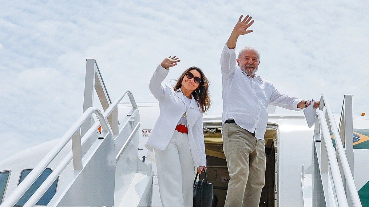 Lula ataca o “tesouraço” de Flávio, mas admite que o Brasil vai herdar uma conta bilionária que não fecha