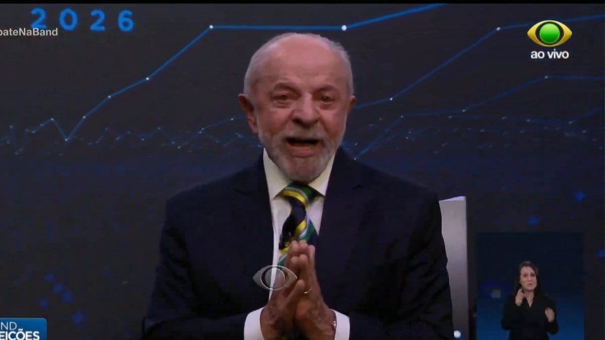 Lula surta e chama Flávio Bolsonaro de palhaço: “não tem comportamento ético”