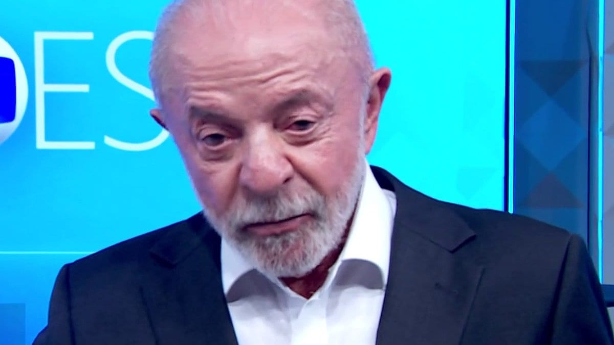 Lula pede desculpas por “coisas que vocês ouviram aqui” e chama Flávio de “miliciano” no fim do debate