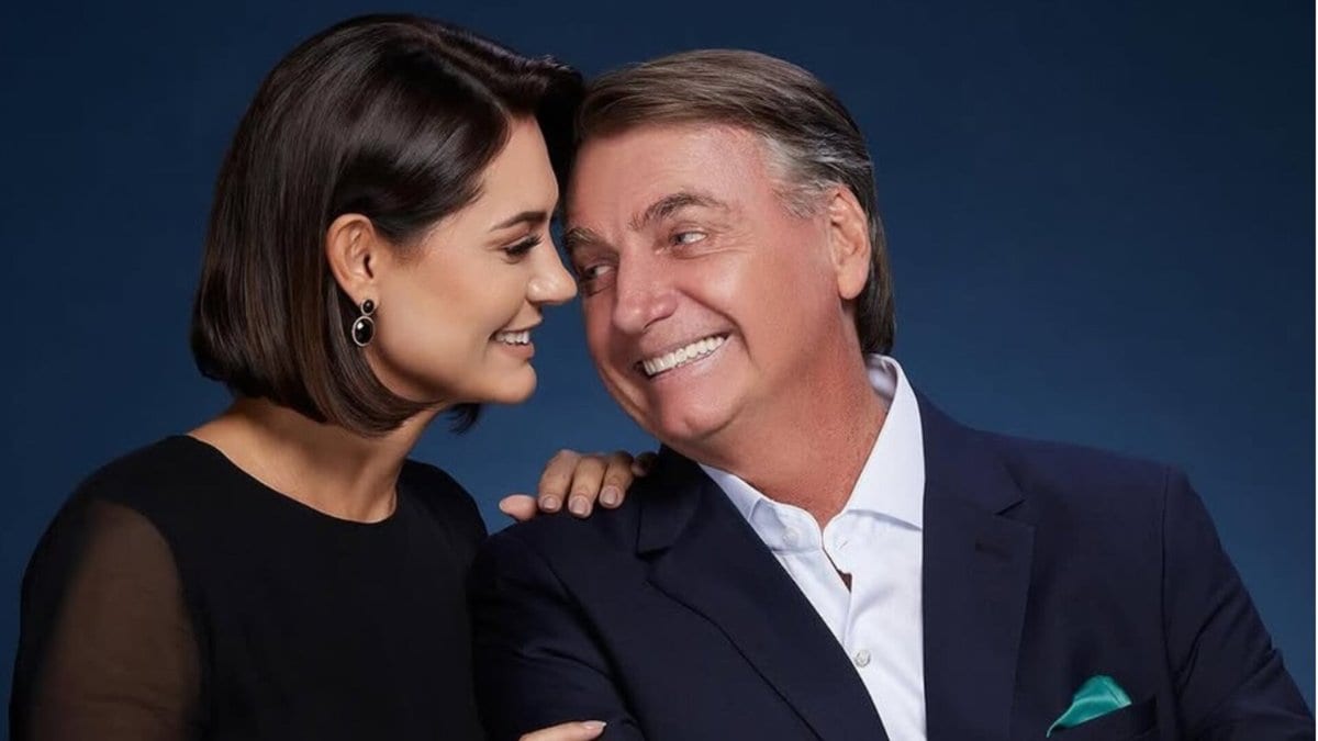 Michelle fala por Bolsonaro após derrota de Flávio: “É momento de união e não de procurar culpados”