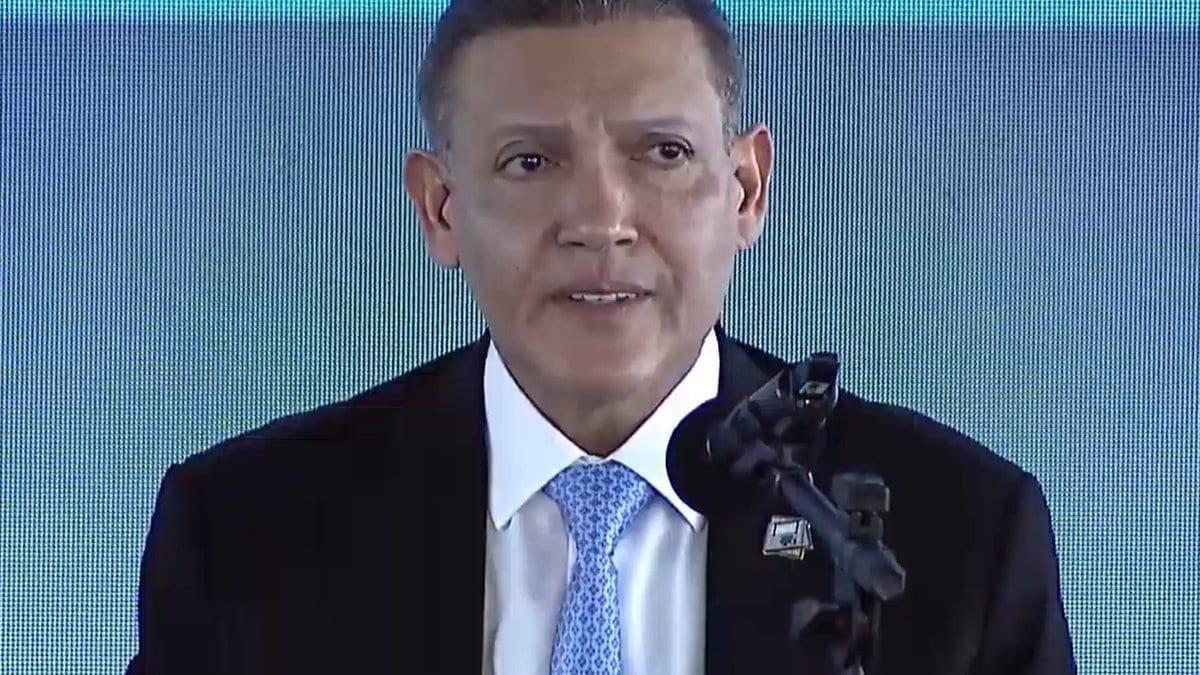 PT quer urnas abertas até as 19h na Bahia e prisão de prefeito de SP em ofensiva de última hora