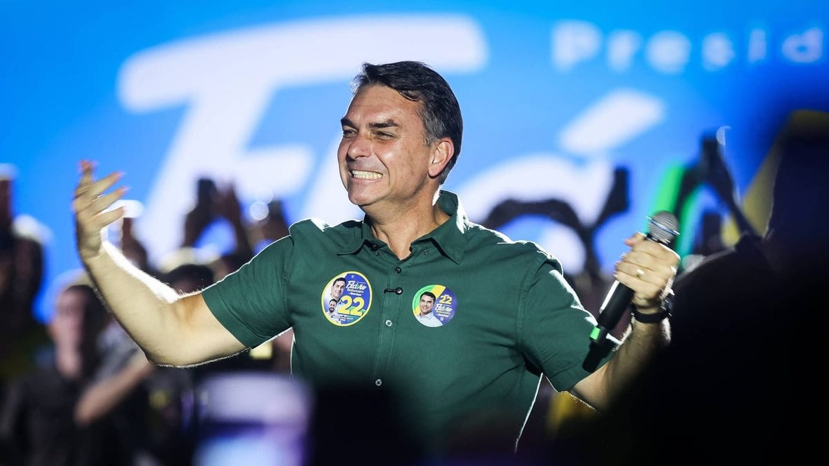 URGENTE: Flávio pede ao TSE votação até as 19h em 17 cidades de SP, PR e SC, incluindo Tijucas - Foto