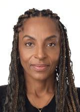 Foto oficial de Professora Caterine no TSE