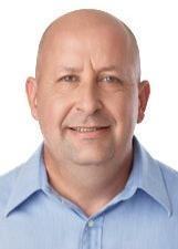 Foto oficial de Francis Neto no TSE